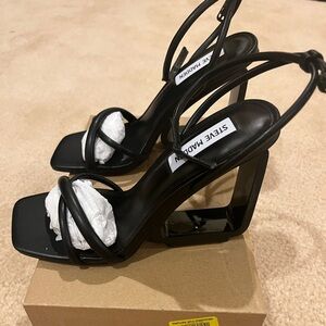 Worn once Steve Madden